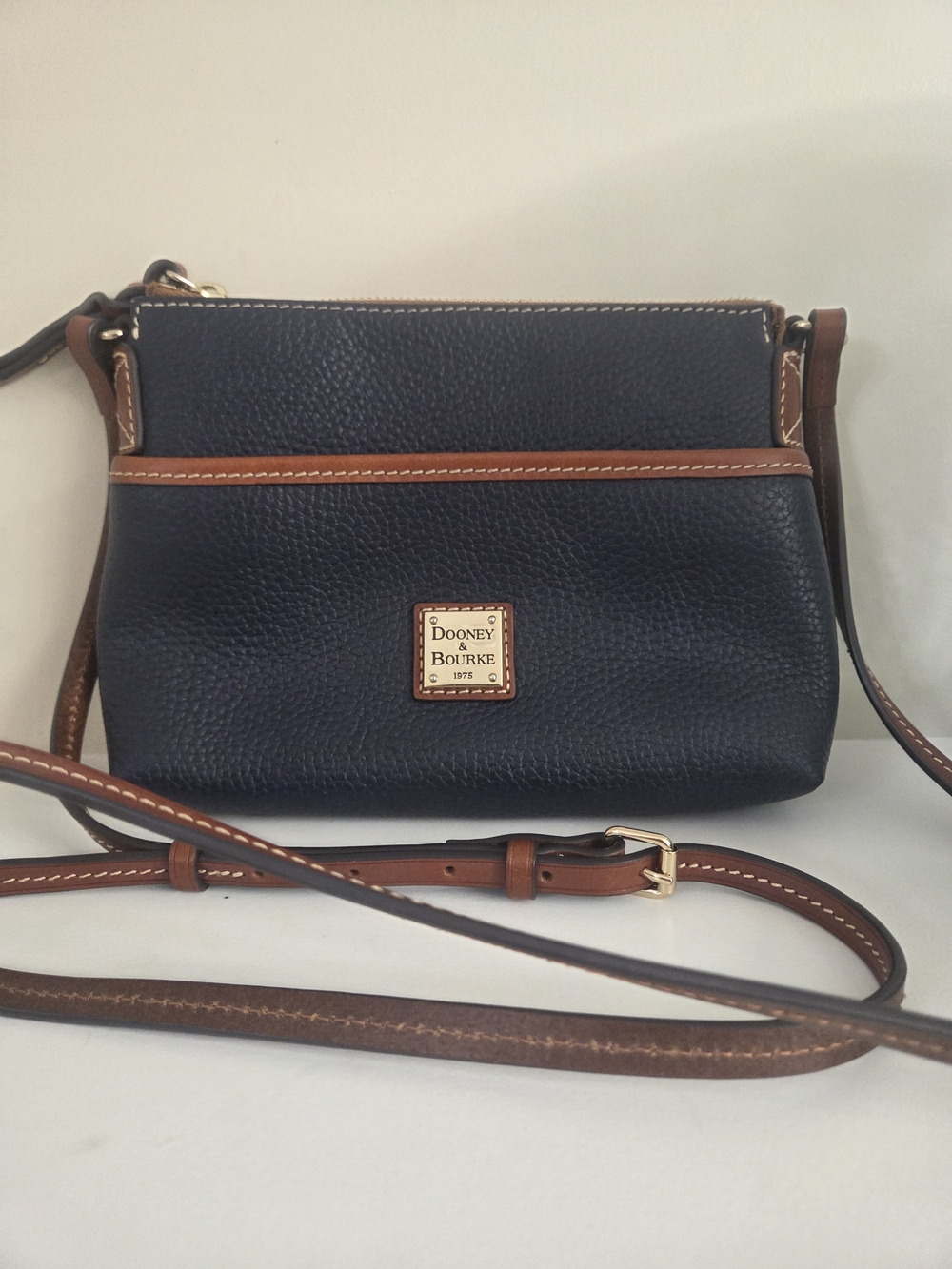 Dooney & Bourke Navy Leather Crossbody with Brown Trim NWOT